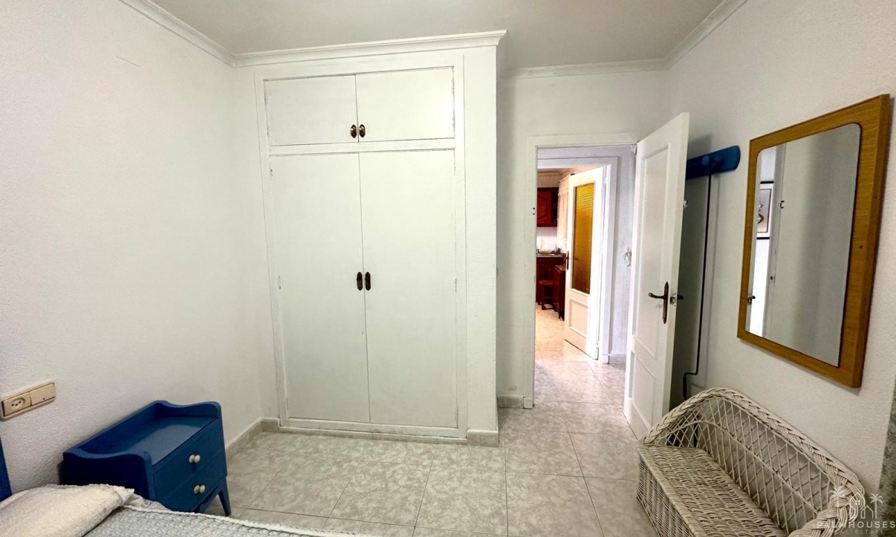 Resale - Apartments - Torrevieja - Center