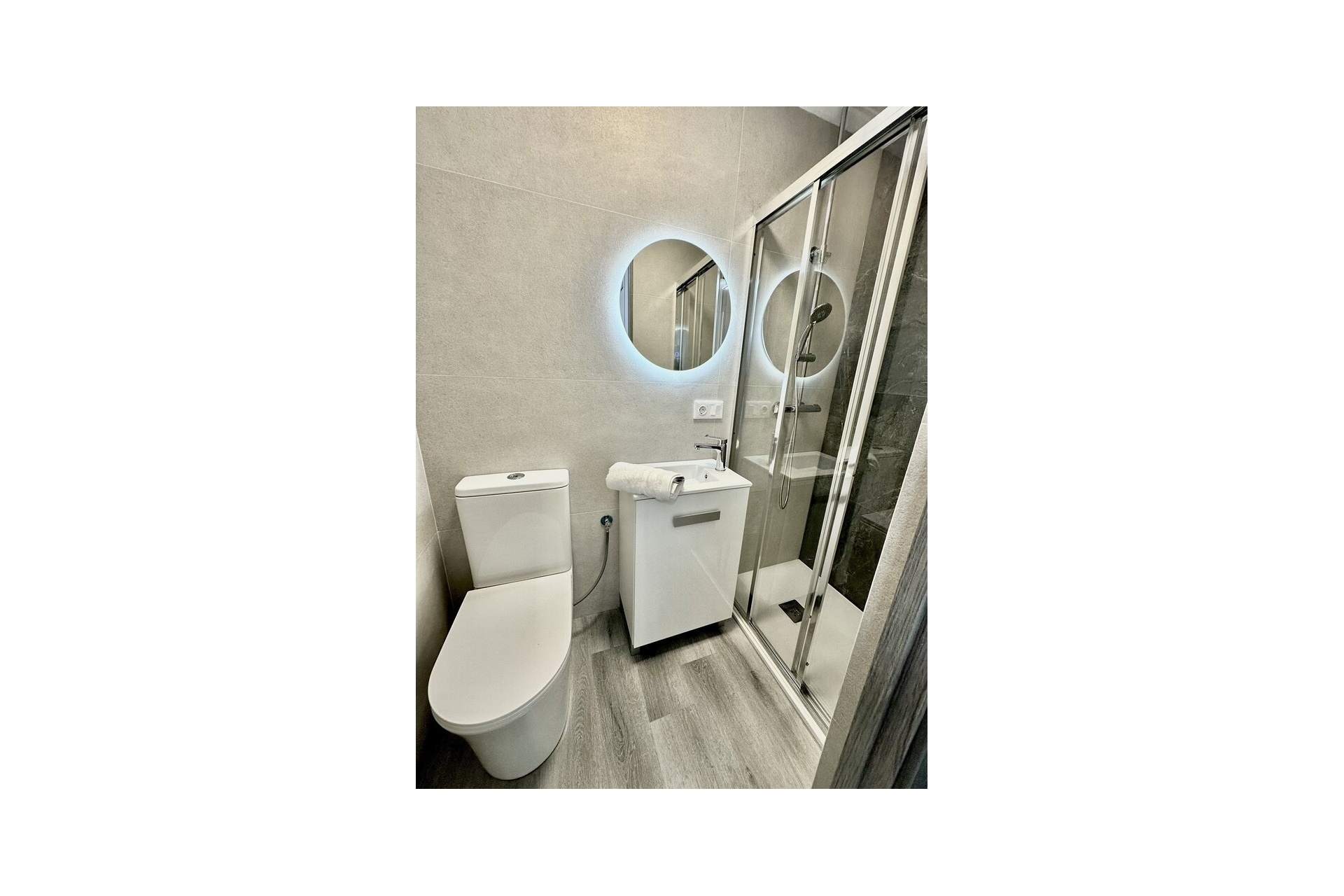 Resale - Apartments - Torrevieja - Center