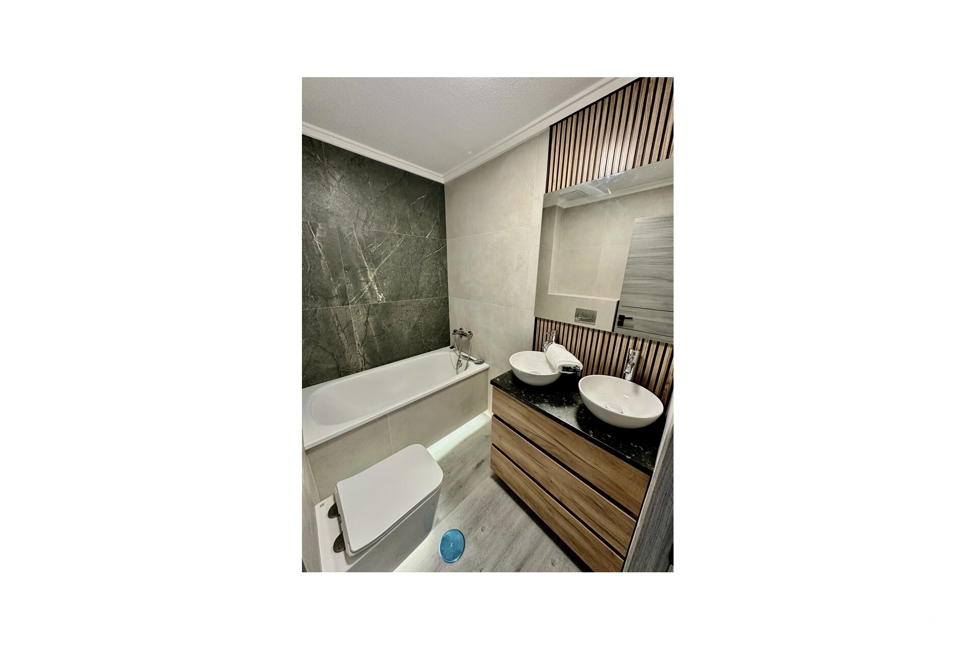 Resale - Apartments - Torrevieja - Center