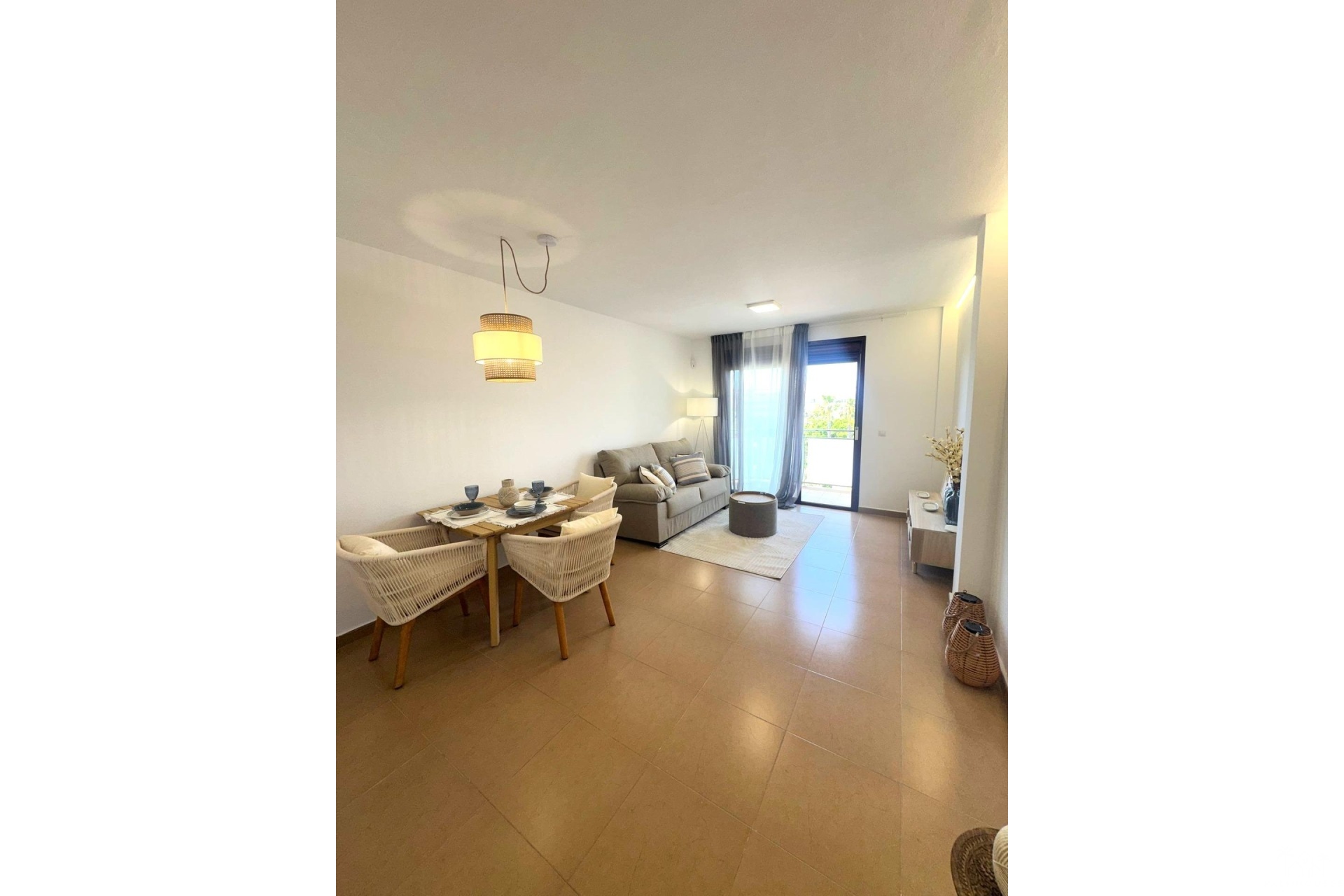 Resale - Apartments - Torrevieja - Centro - Muelle Pesquero