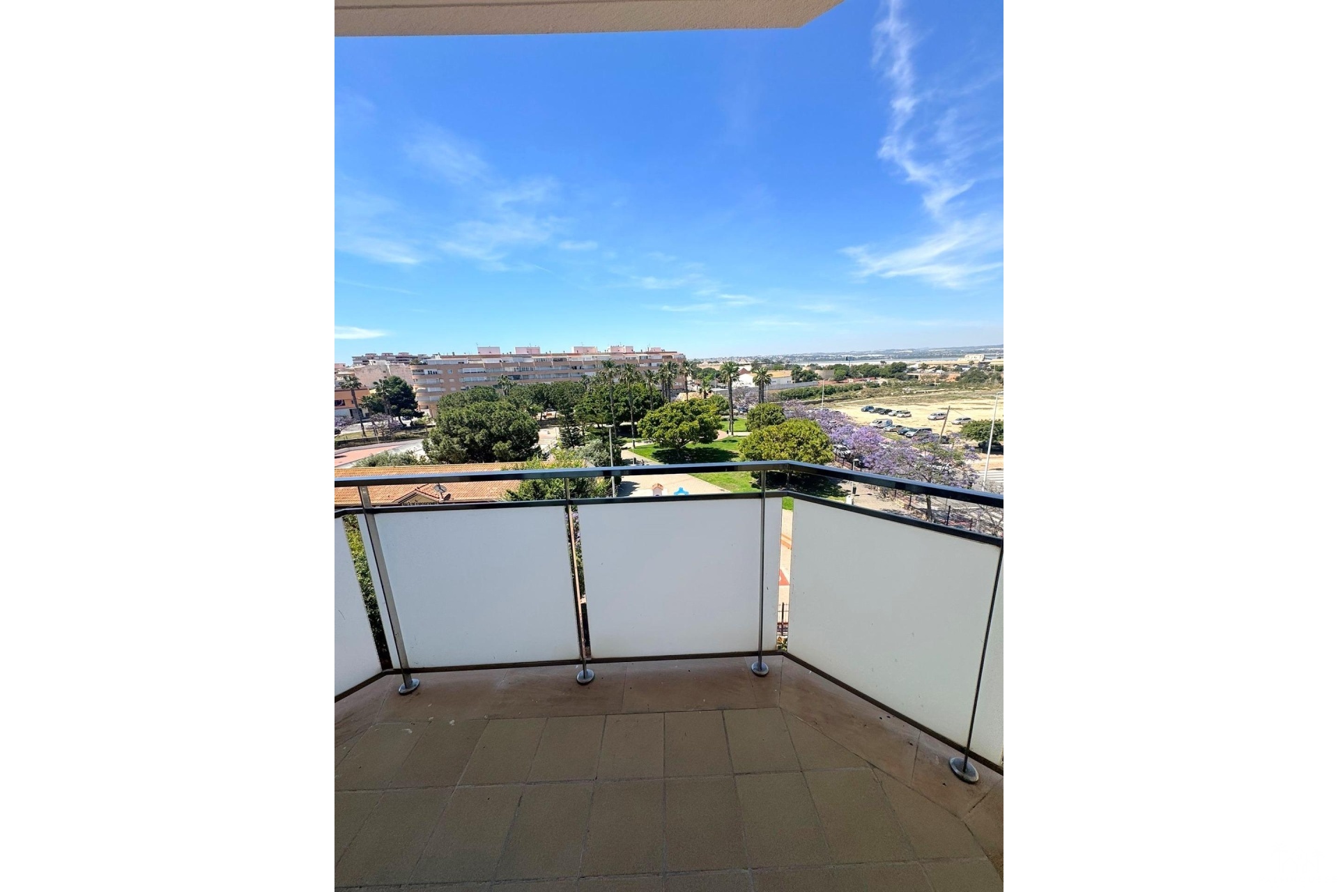 Resale - Apartments - Torrevieja - Centro - Muelle Pesquero