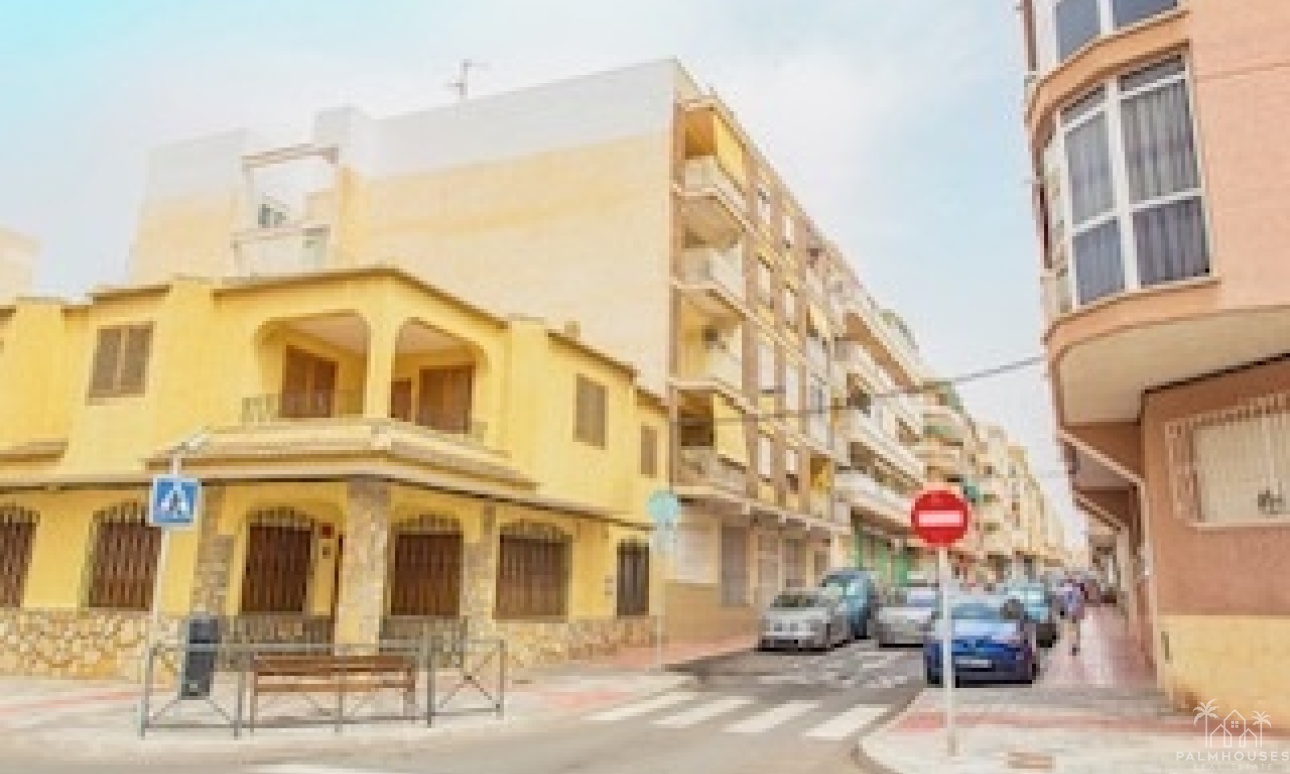 Resale - Apartments - Torrevieja - Centro-Muelle Pesquero