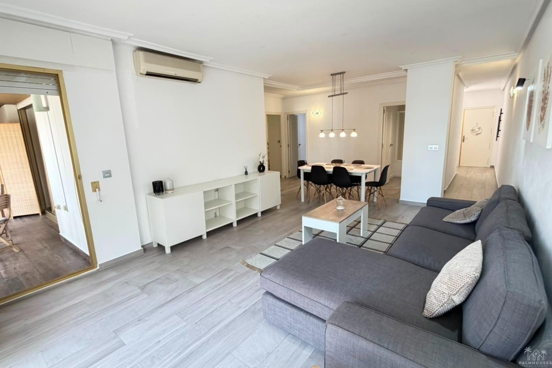 Resale - Apartments - Torrevieja - Centro - Muelle Pesquero