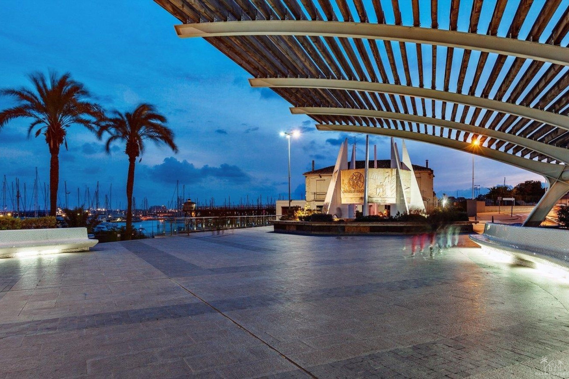 Resale - Apartments - Torrevieja - Centro - Muelle Pesquero