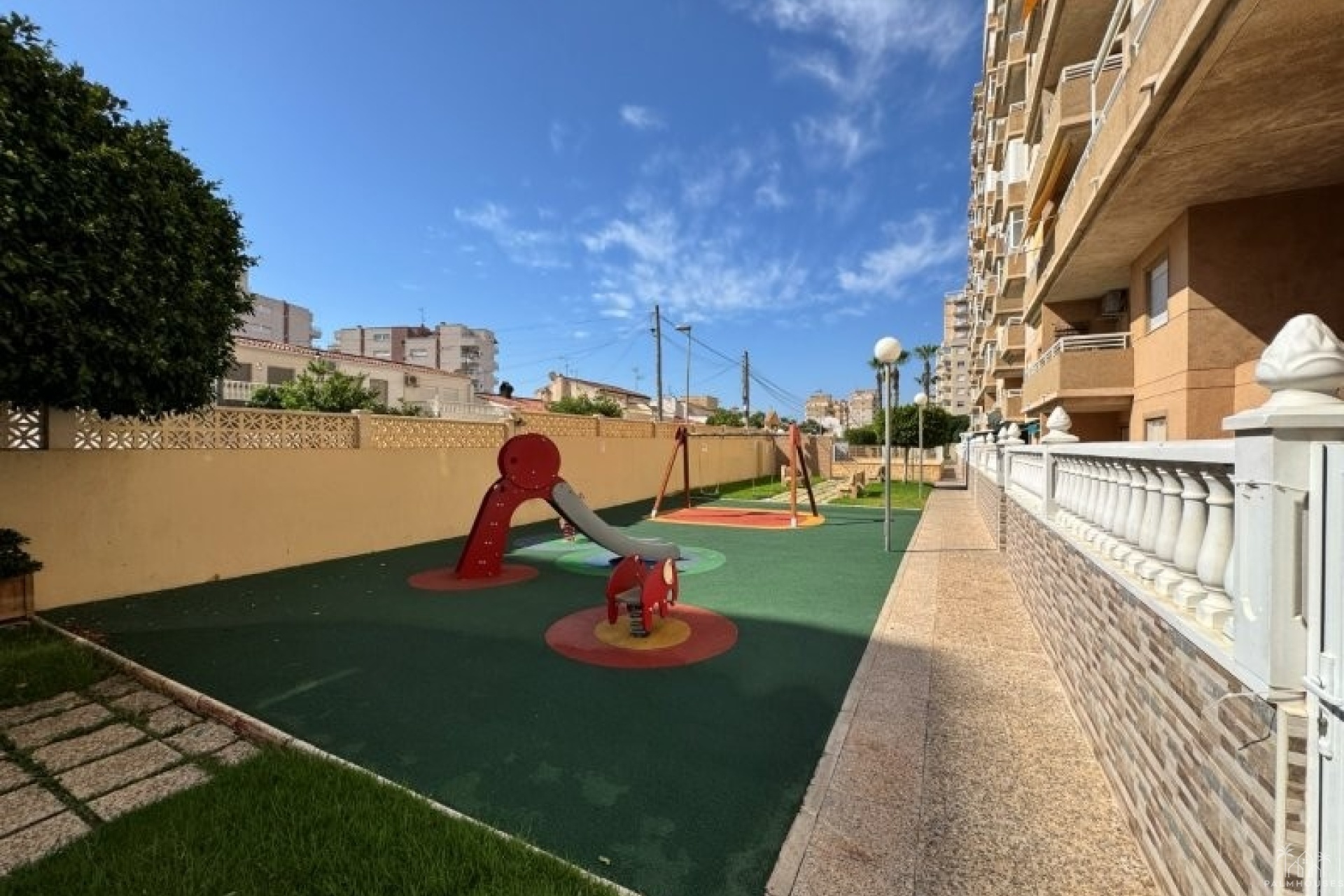 Resale - Apartments - Torrevieja - Costa Blanca