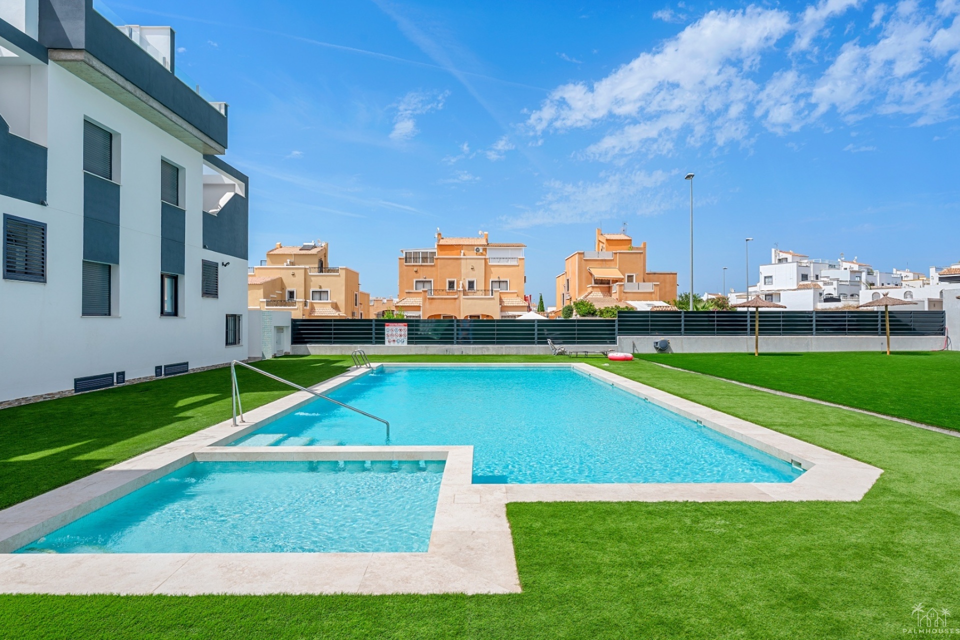 Resale - Apartments - Torrevieja - Costa Blanca