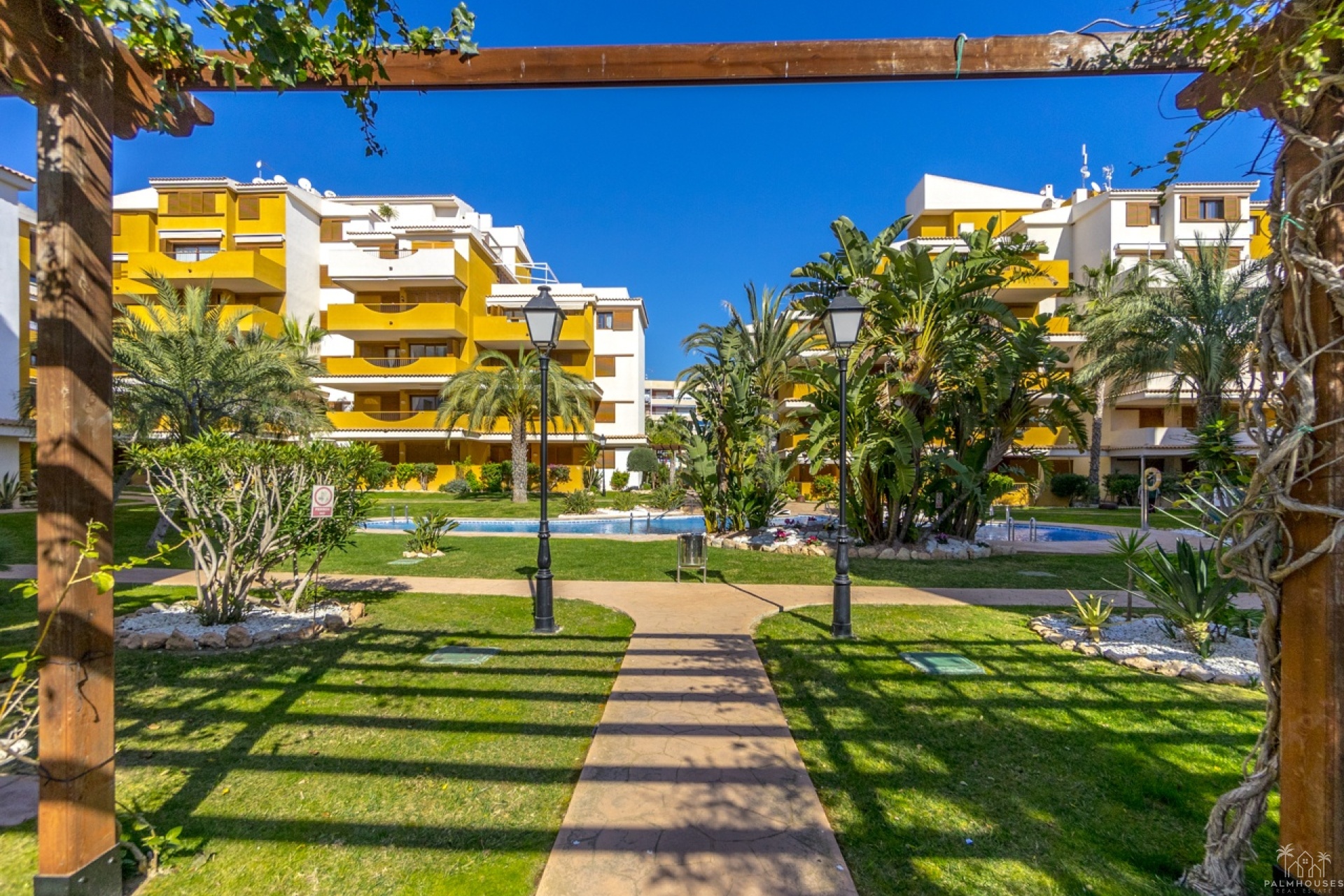 Resale - Apartments - Torrevieja - Costa Blanca