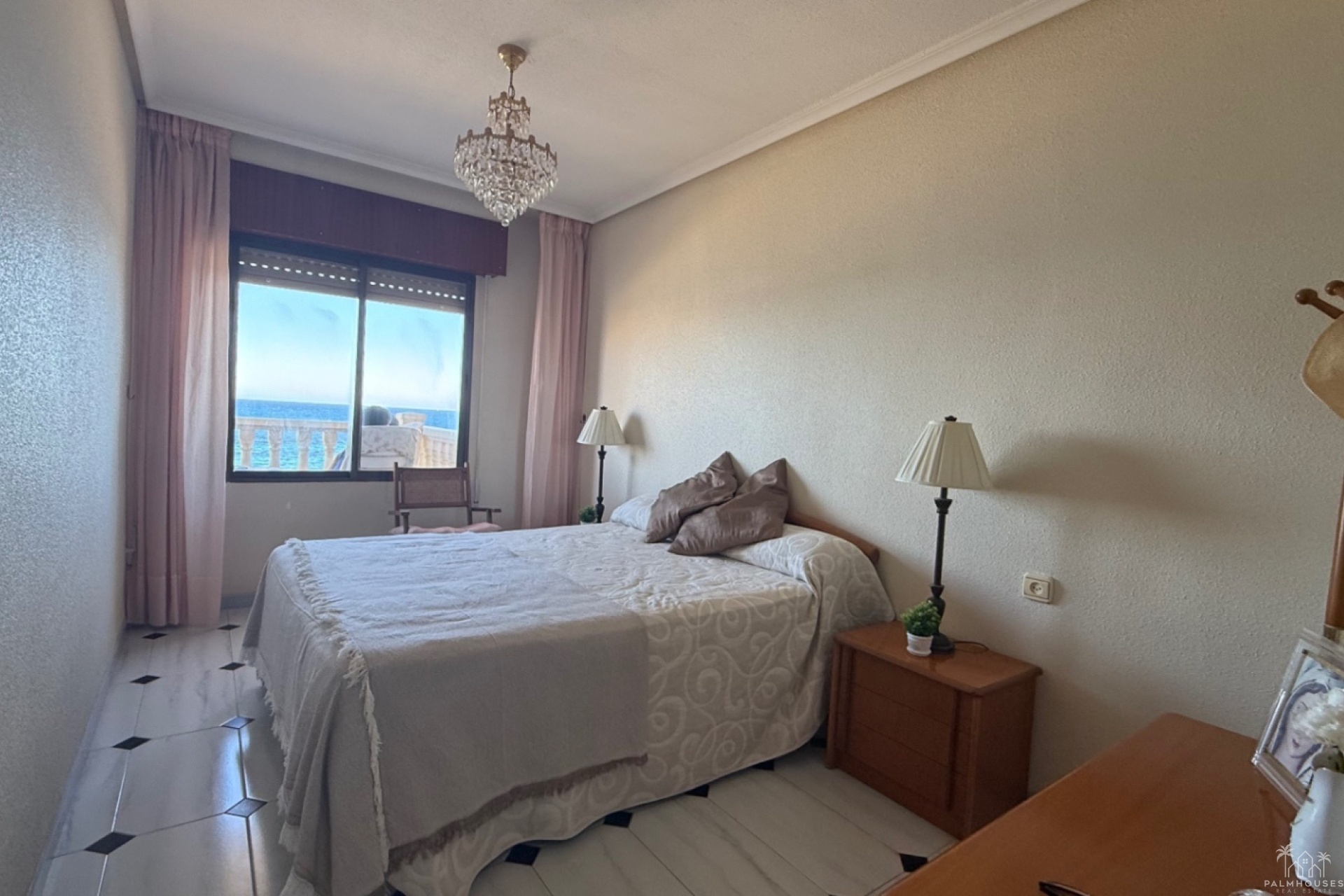 Resale - Apartments - Torrevieja - Costa Blanca