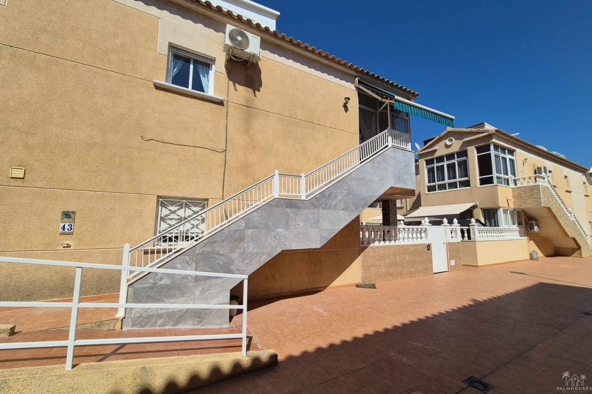 Resale - Apartments - Torrevieja - Costa Blanca