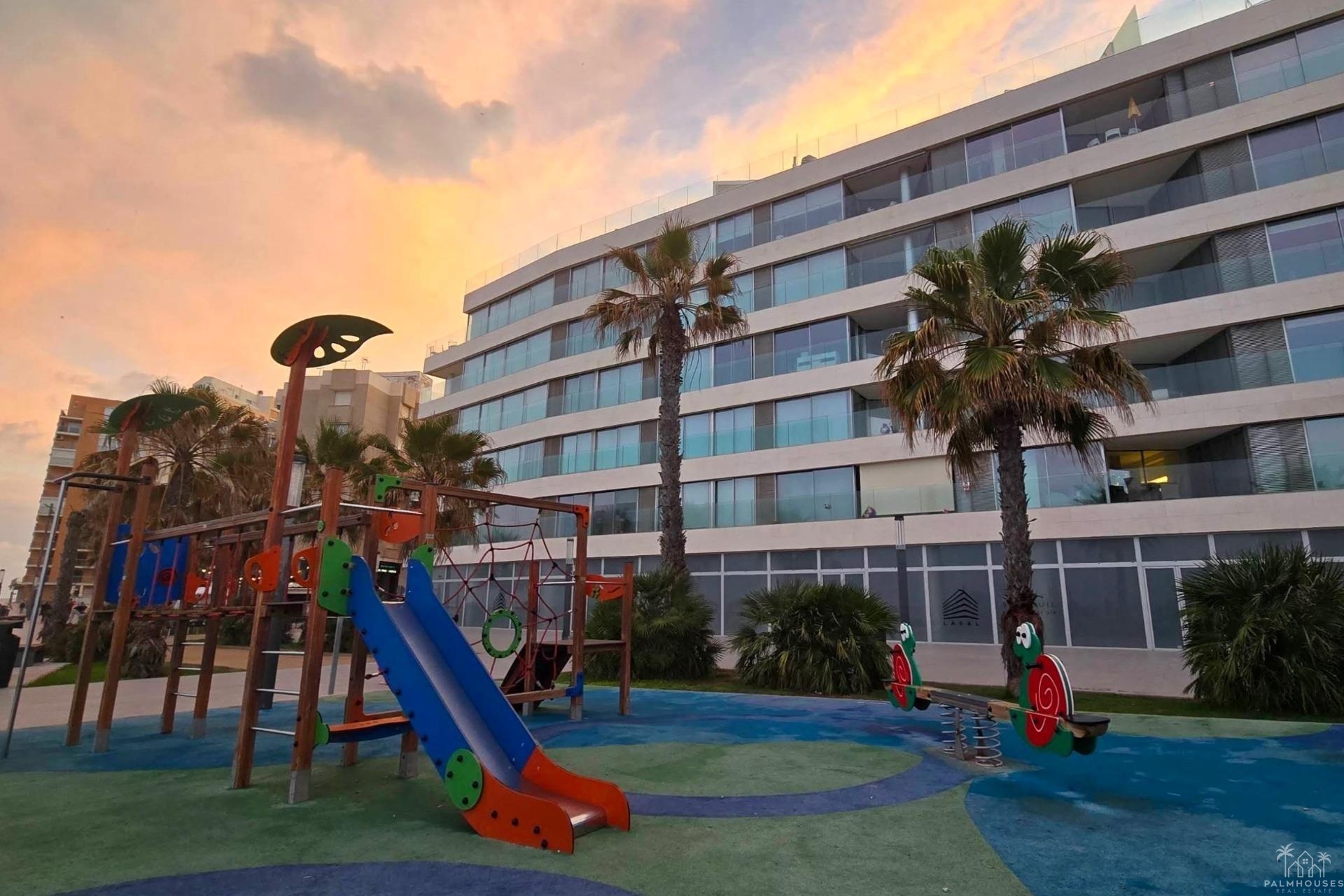Resale - Apartments - Torrevieja - Curva Del Palangre