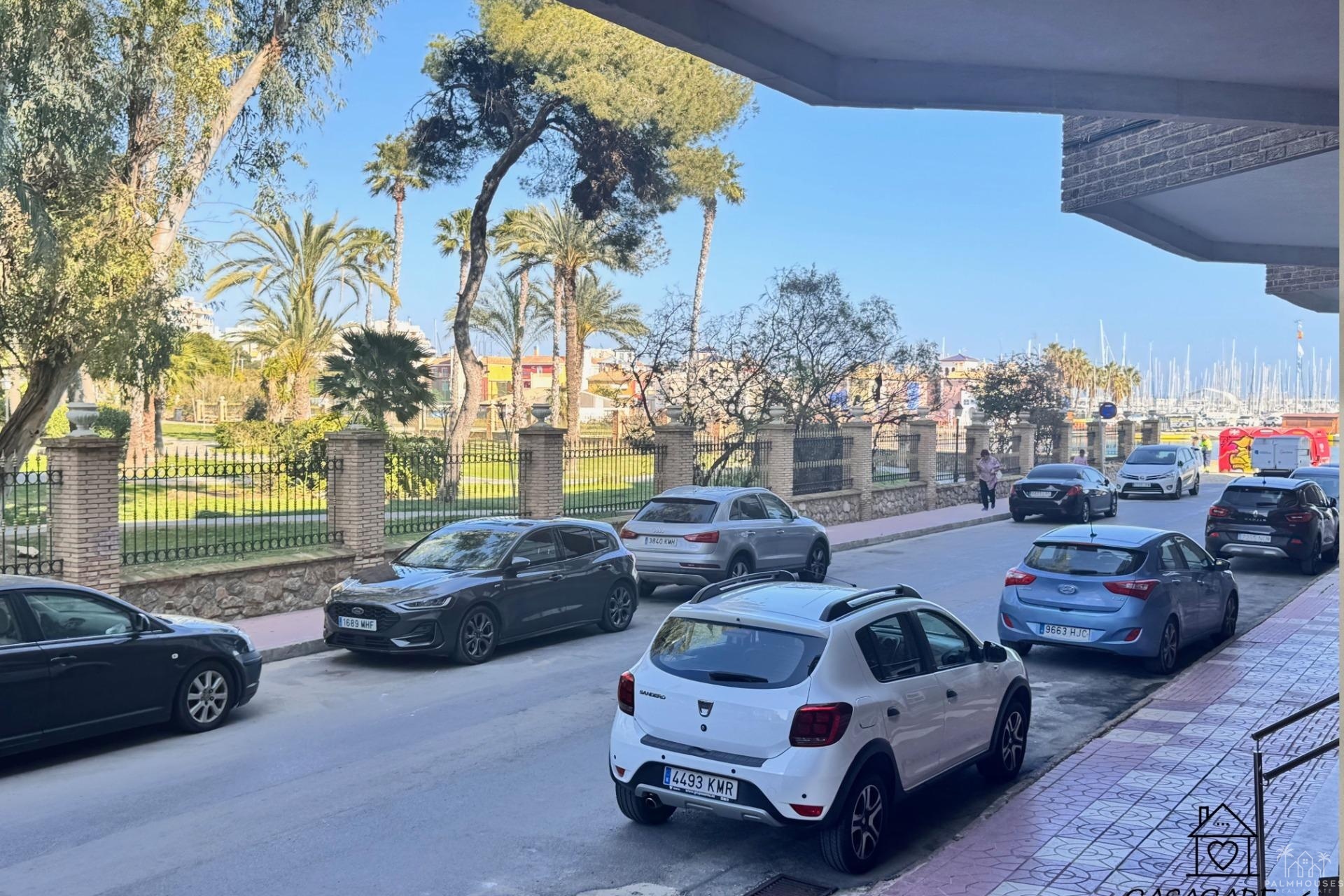 Resale - Apartments - Torrevieja - El Acequión - Los Náufragos