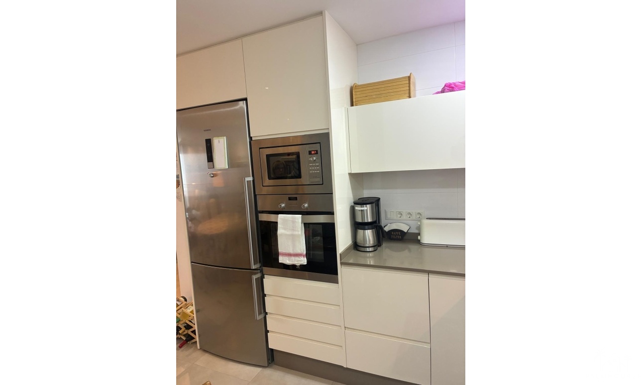 Resale - Apartments - Torrevieja - El Acequión - Los Náufragos
