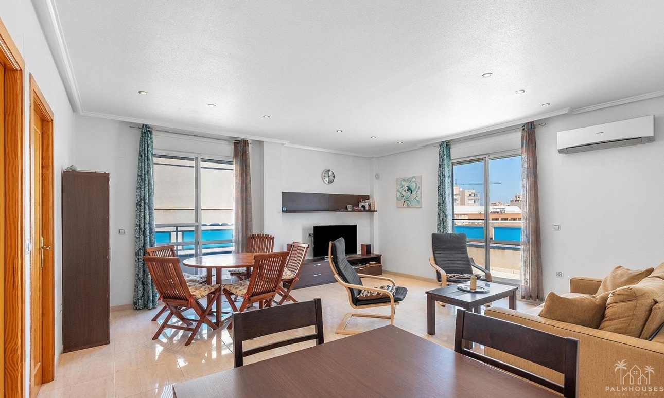 Resale - Apartments - Torrevieja - Estacion de autobuses
