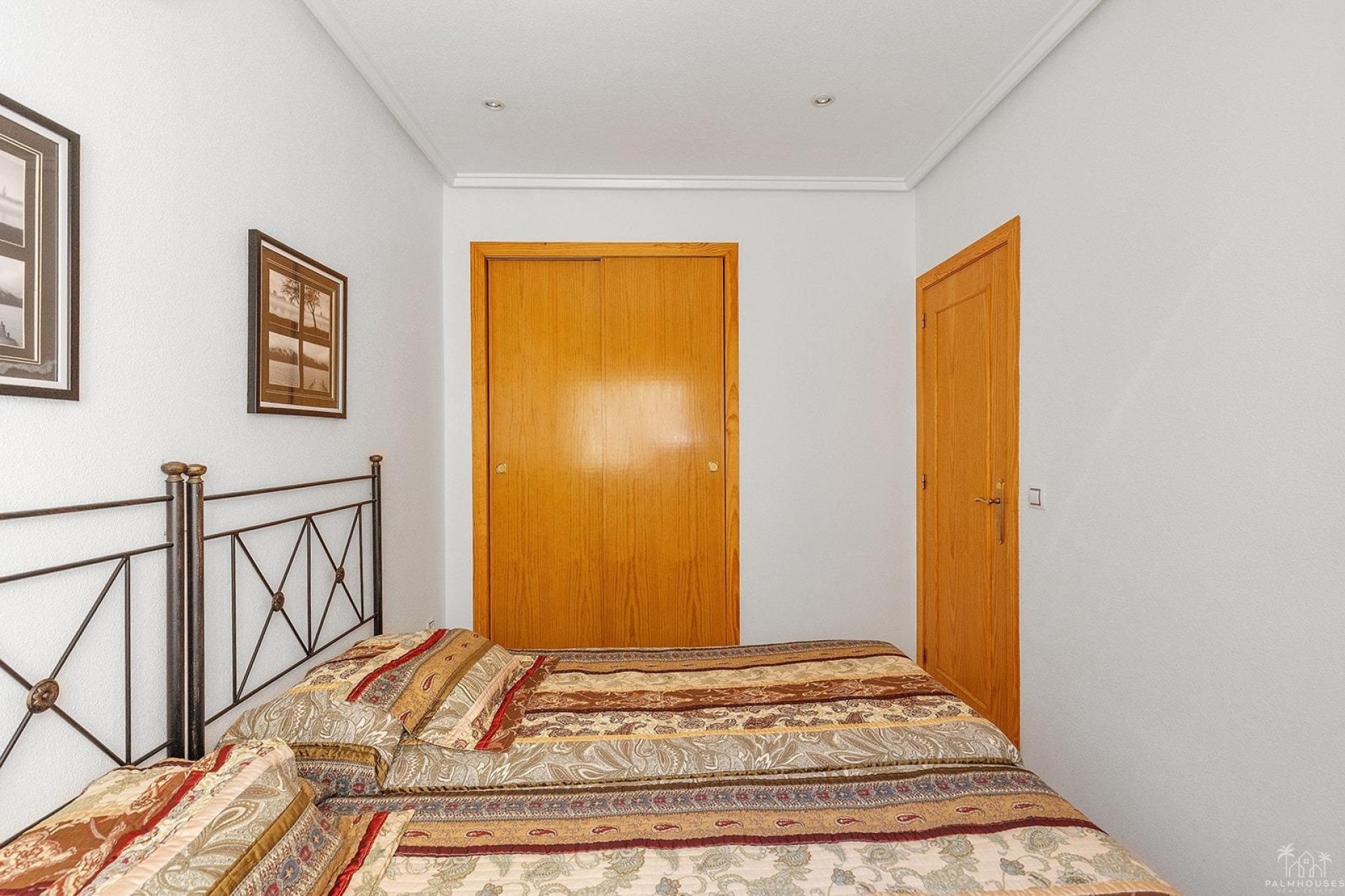 Resale - Apartments - Torrevieja - Estacion de autobuses