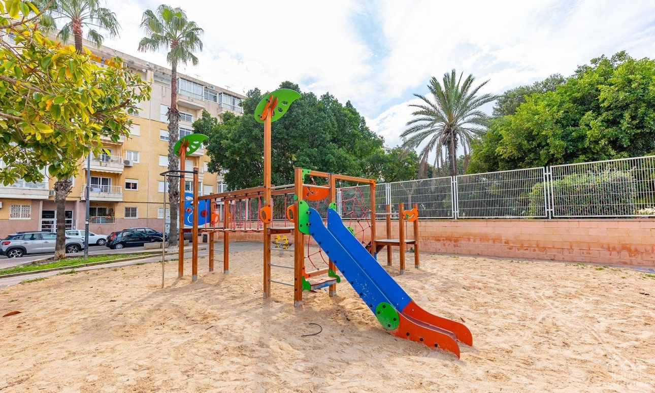 Resale - Apartments - Torrevieja - Estacion de autobuses