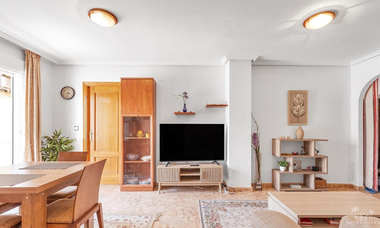 Resale - Apartments - Torrevieja - Estacion de autobuses