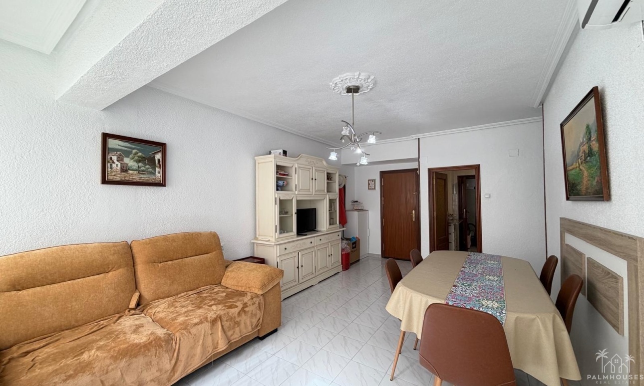 Resale - Apartments - Torrevieja - Estacion de autobuses