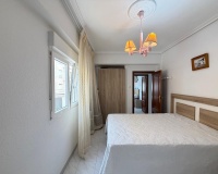 Resale - Apartments - Torrevieja - Estacion de autobuses