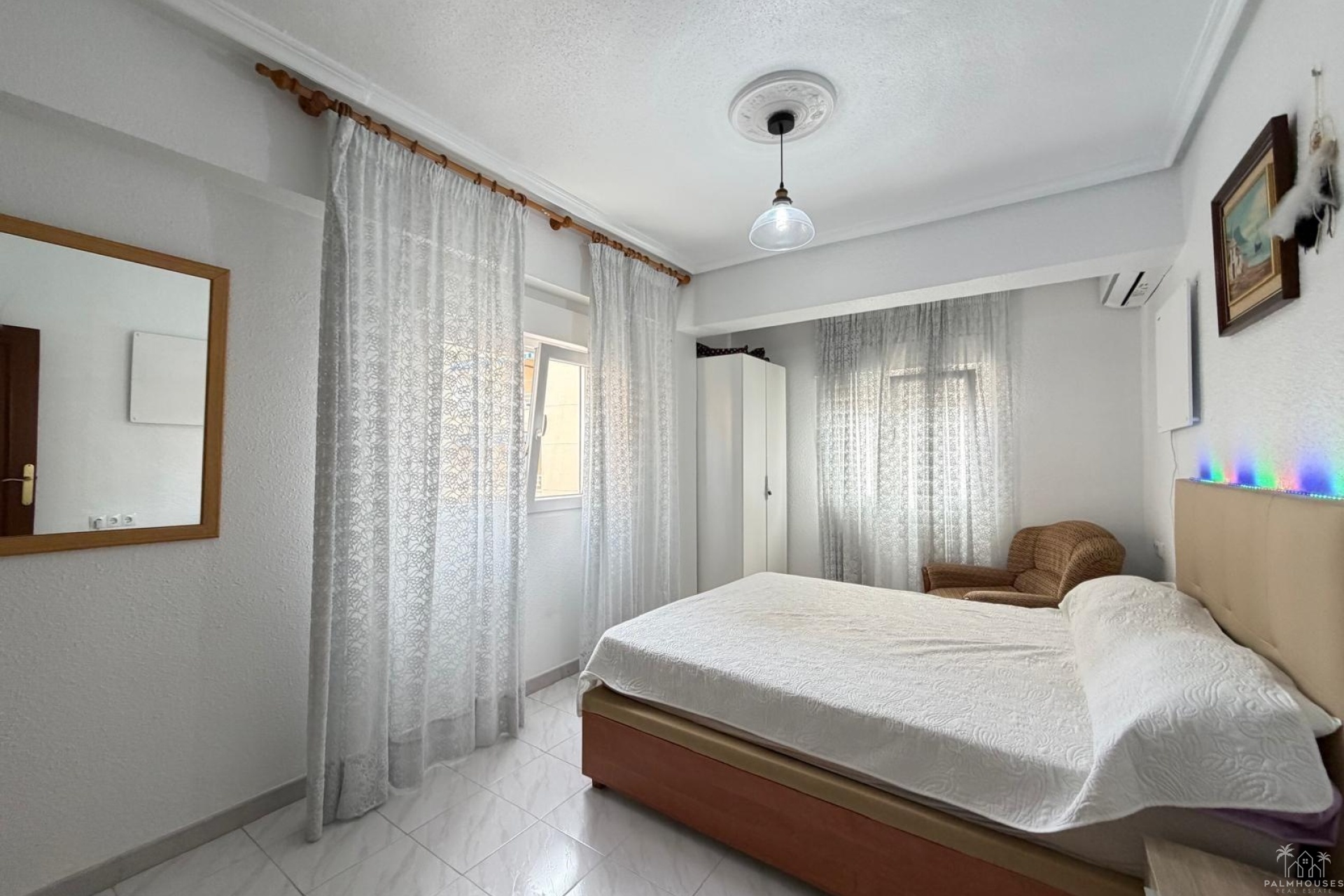 Resale - Apartments - Torrevieja - Estacion de autobuses