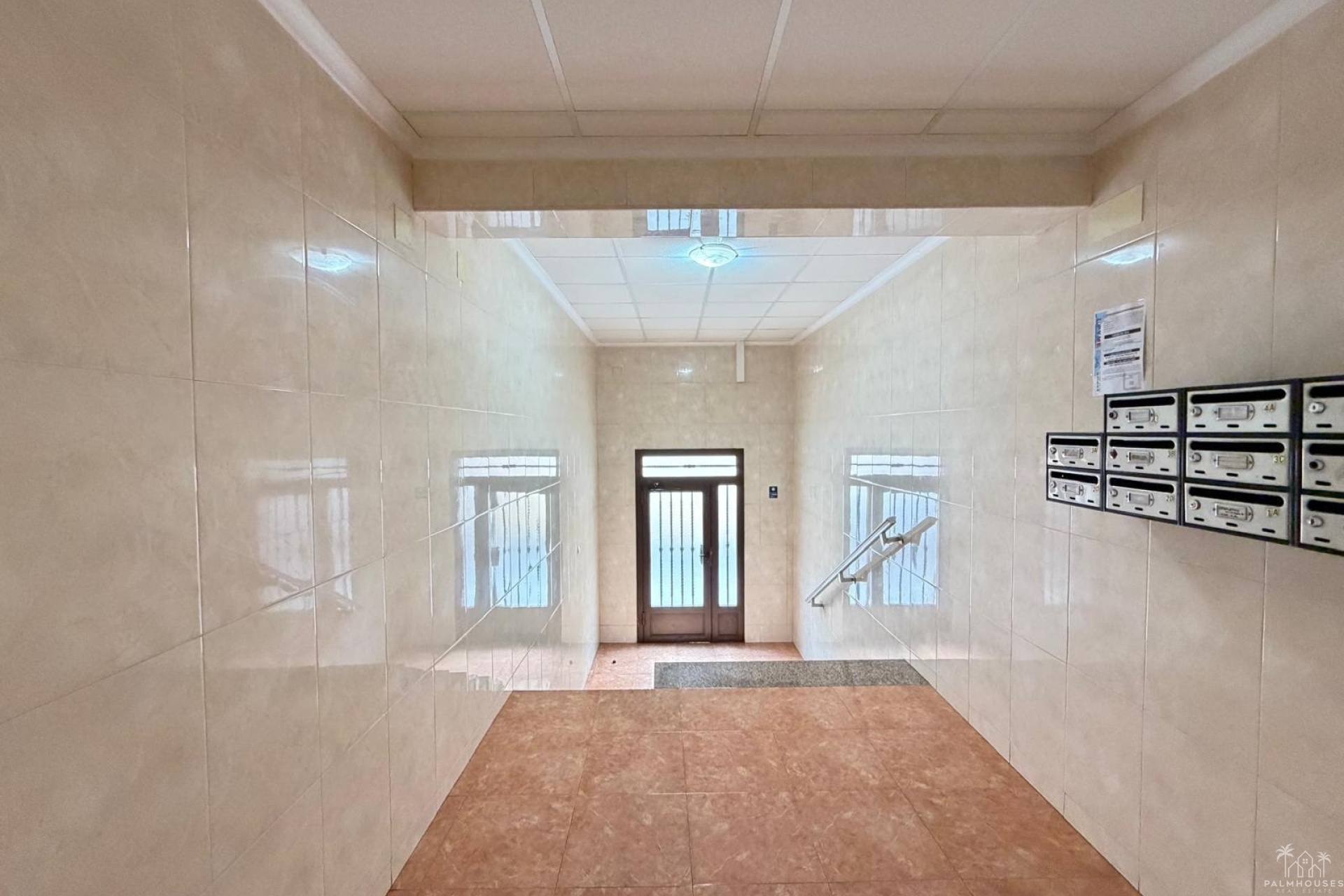 Resale - Apartments - Torrevieja - Estacion de autobuses