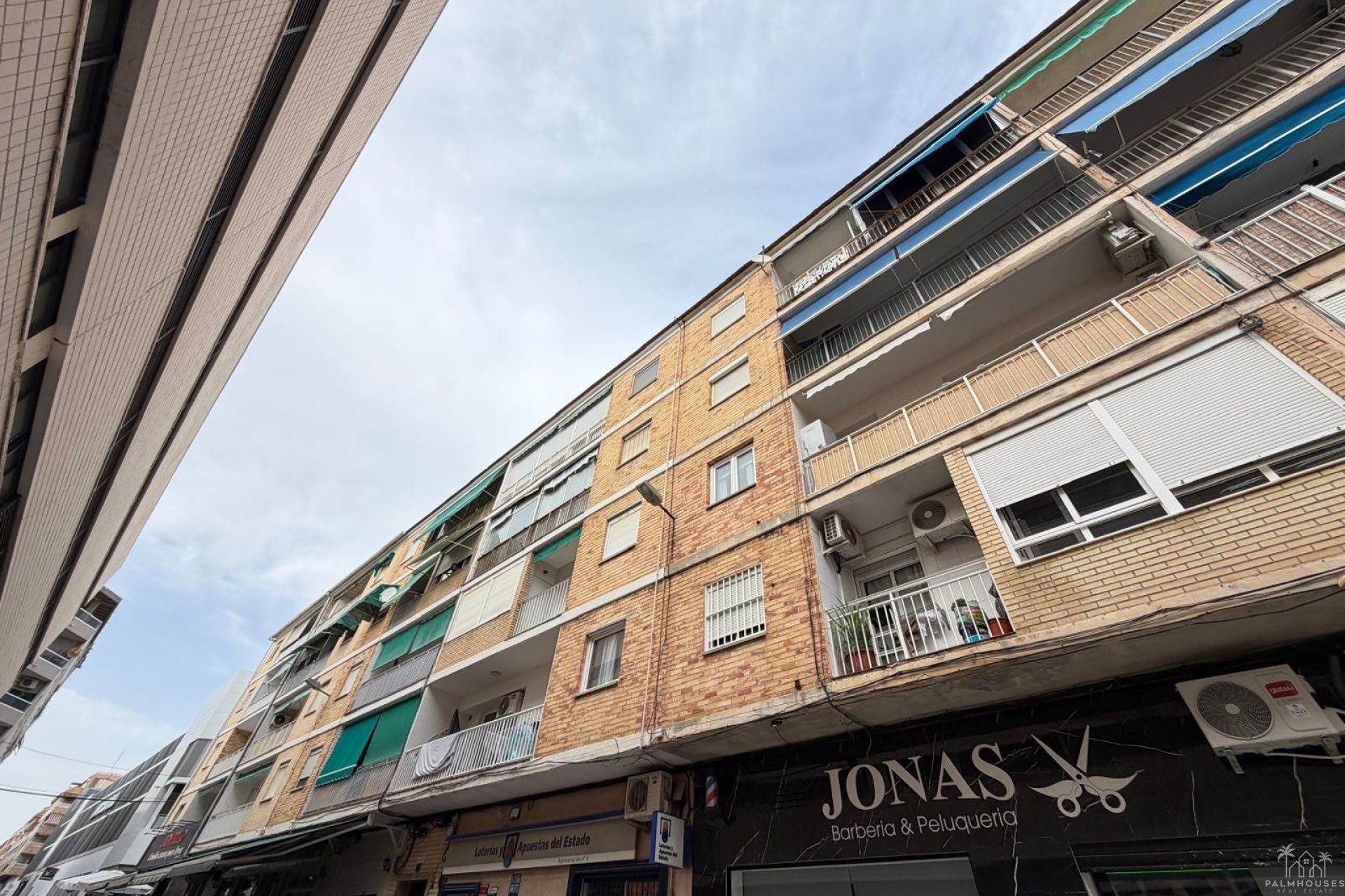 Resale - Apartments - Torrevieja - Estacion de autobuses