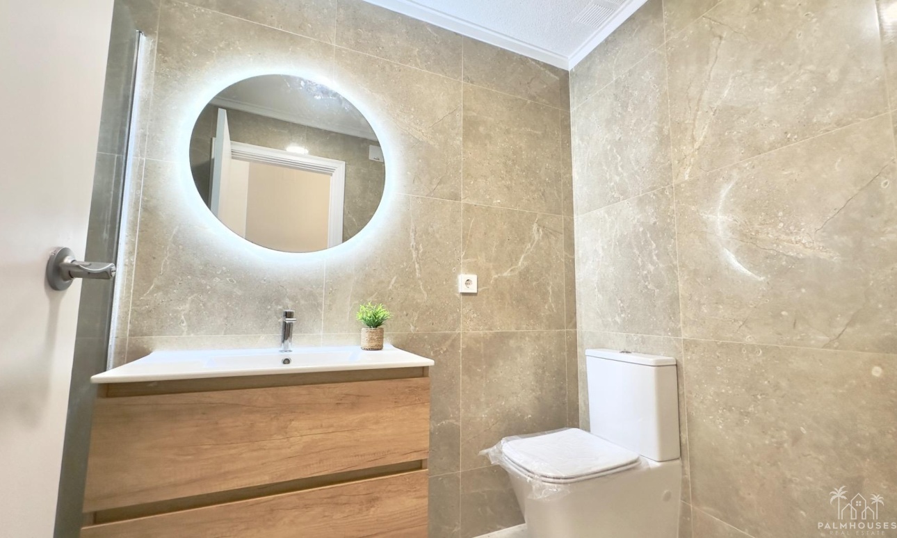 Resale - Apartments - Torrevieja - Estacion de autobuses
