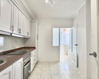 Resale - Apartments - Torrevieja - Estacion de autobuses