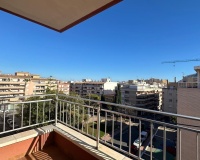 Resale - Apartments - Torrevieja - Estacion de autobuses