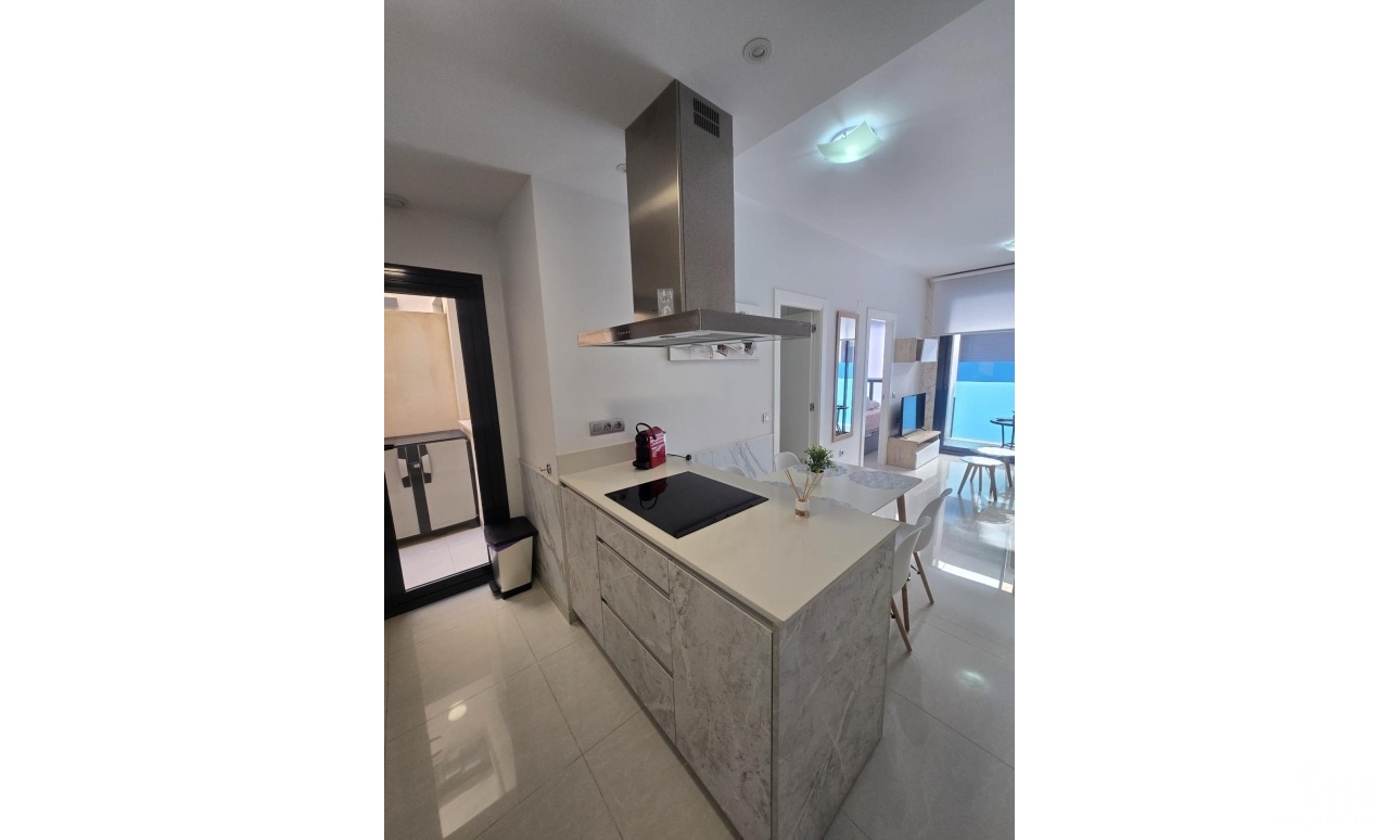 Resale - Apartments - Torrevieja - Estacion de autobuses
