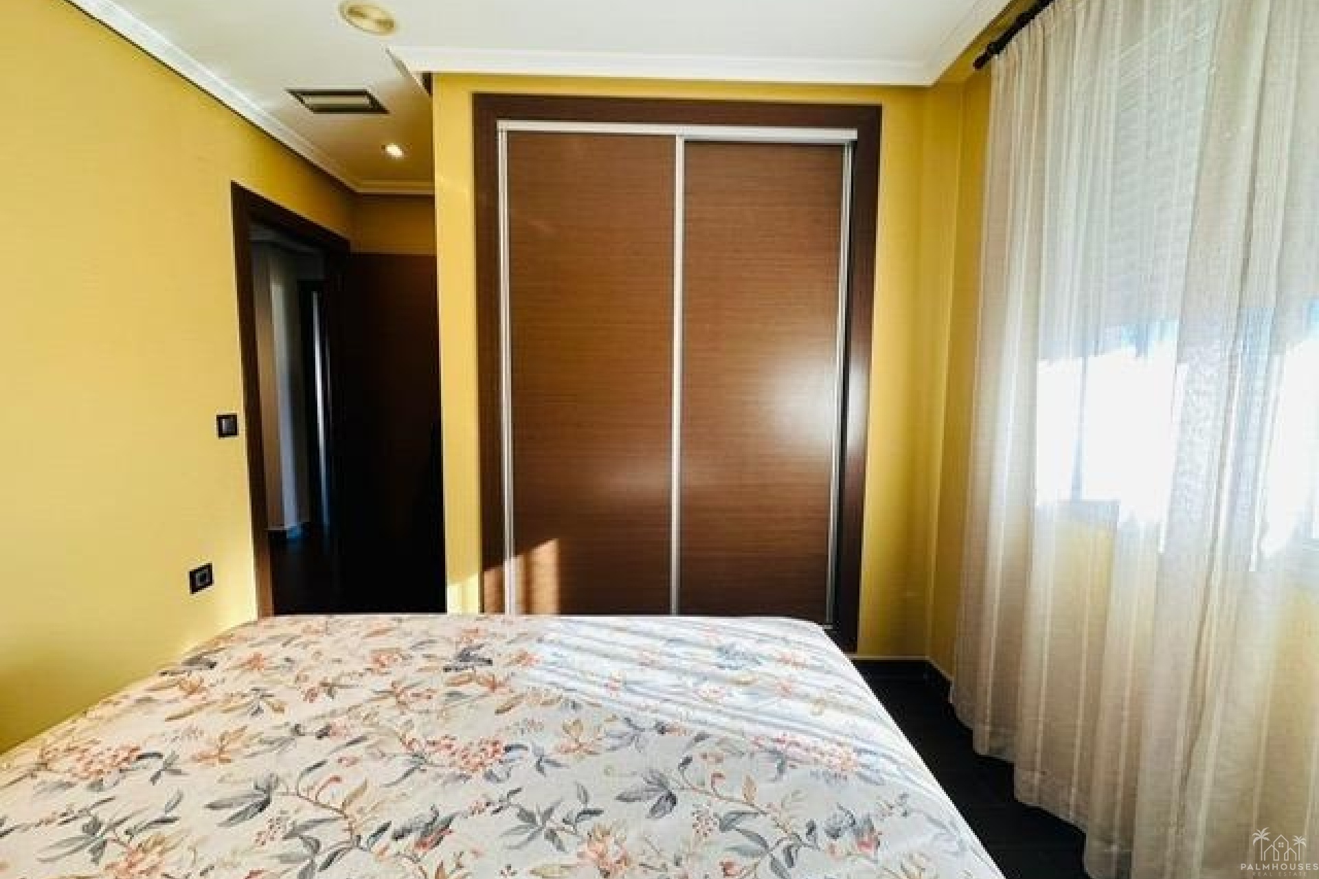 Resale - Apartments - Torrevieja - Estacion de autobuses