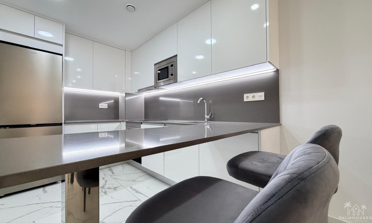 Resale - Apartments - Torrevieja - Estacion de autobuses