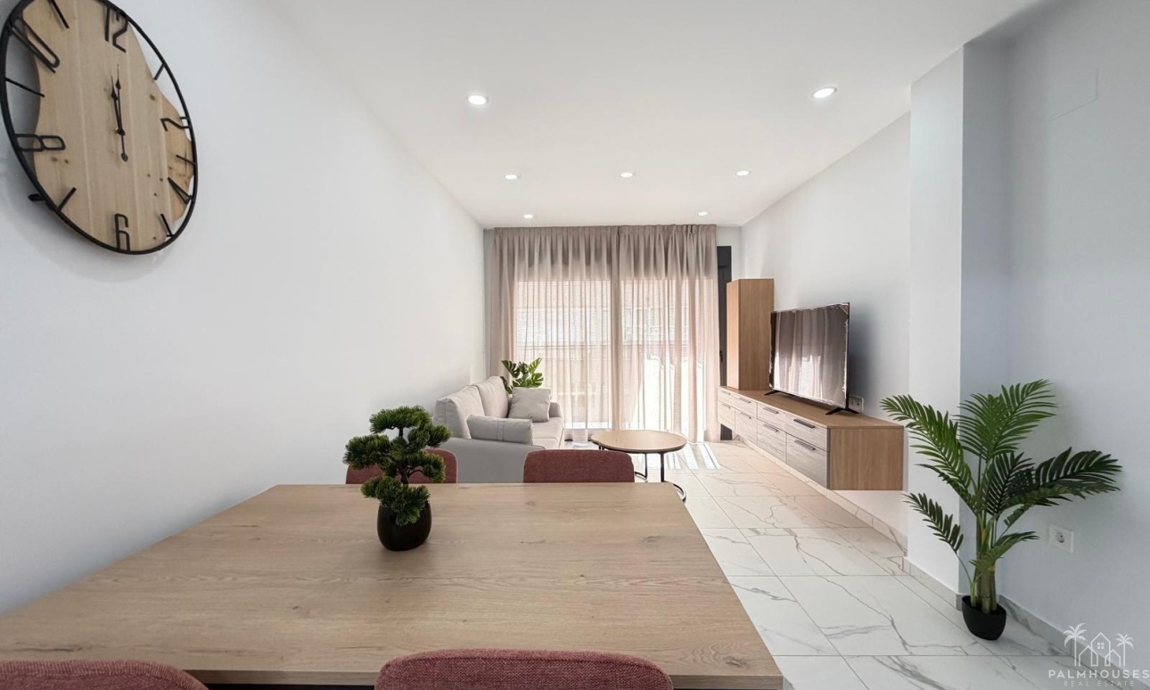 Resale - Apartments - Torrevieja - Estacion de autobuses
