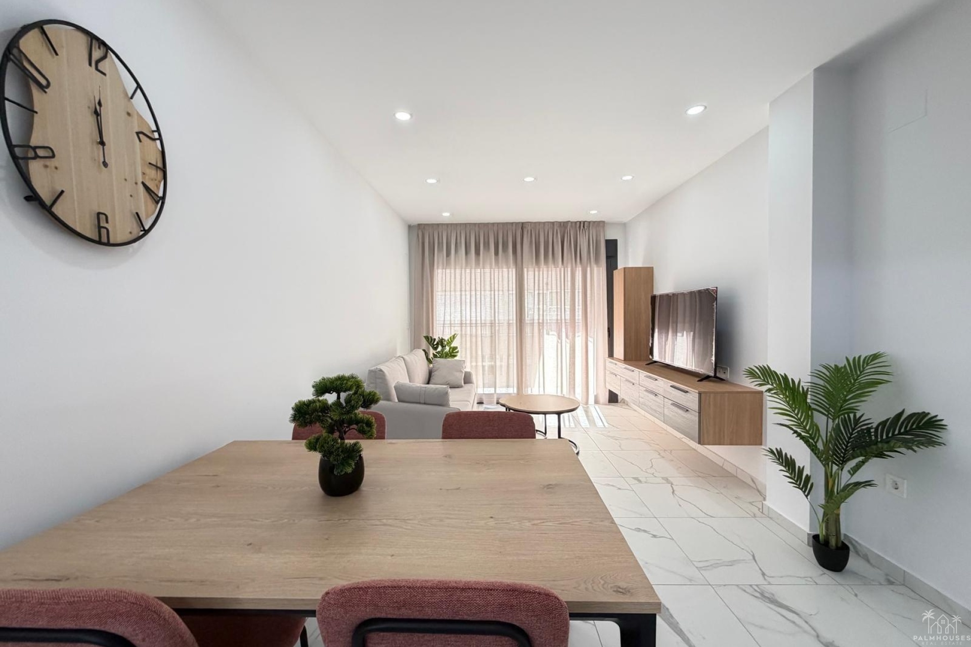 Resale - Apartments - Torrevieja - Estacion de autobuses