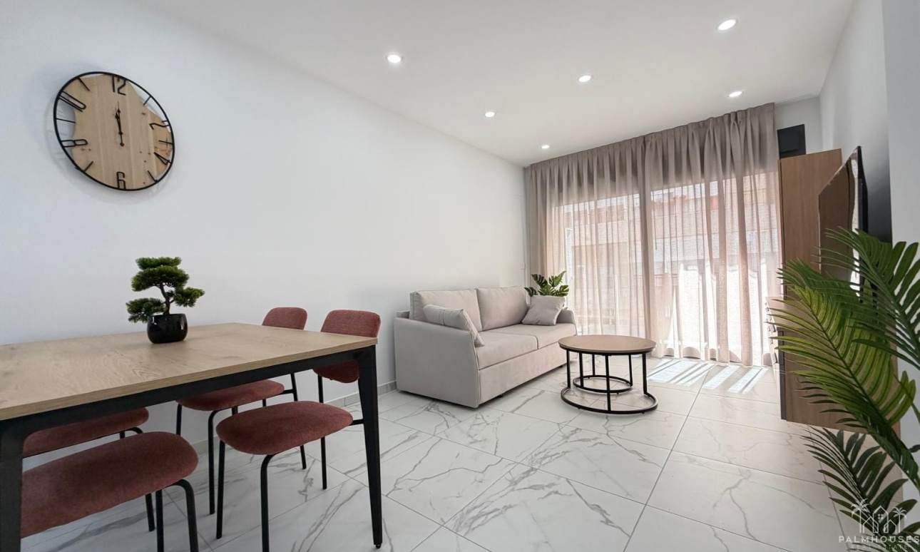 Resale - Apartments - Torrevieja - Estacion de autobuses
