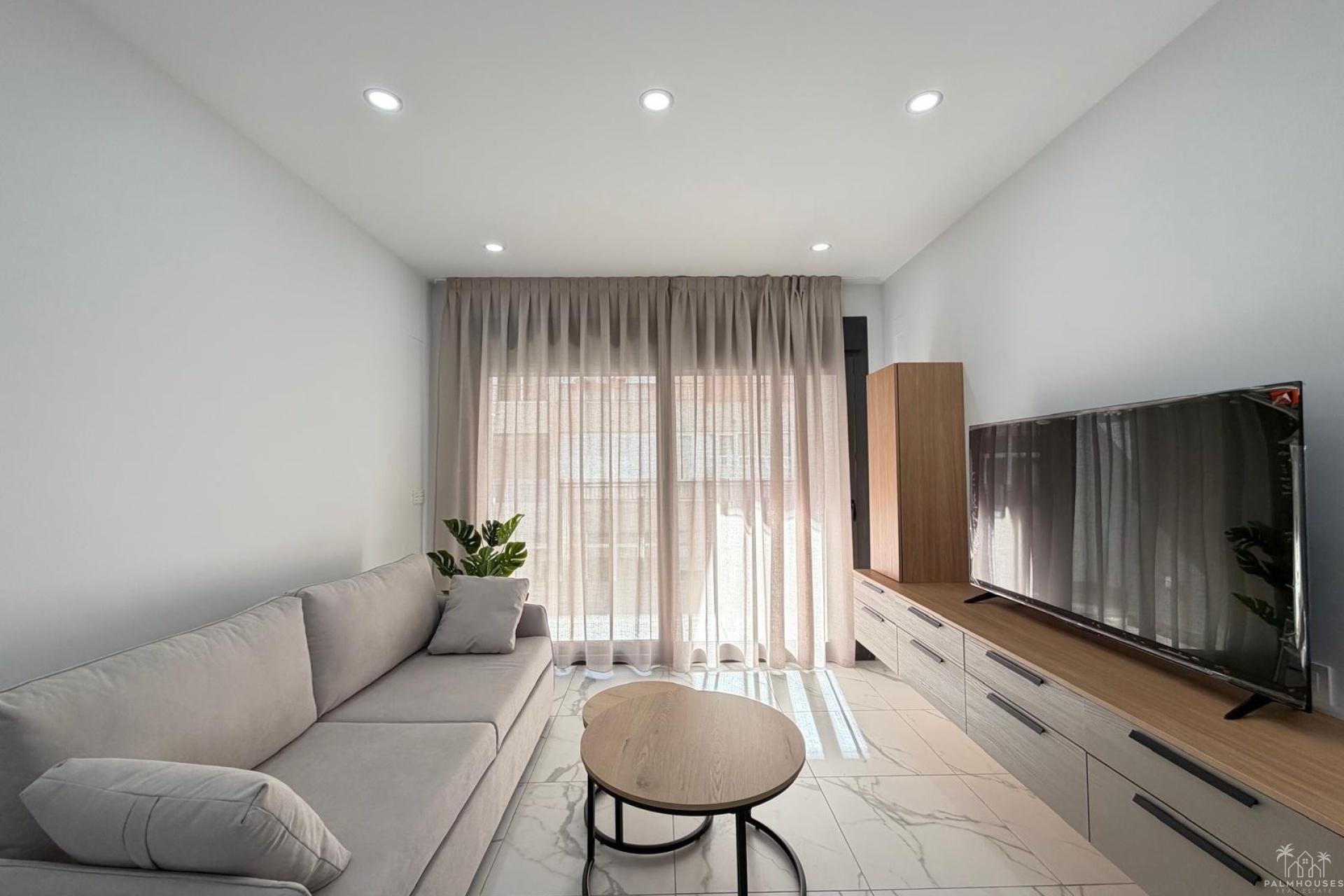 Resale - Apartments - Torrevieja - Estacion de autobuses
