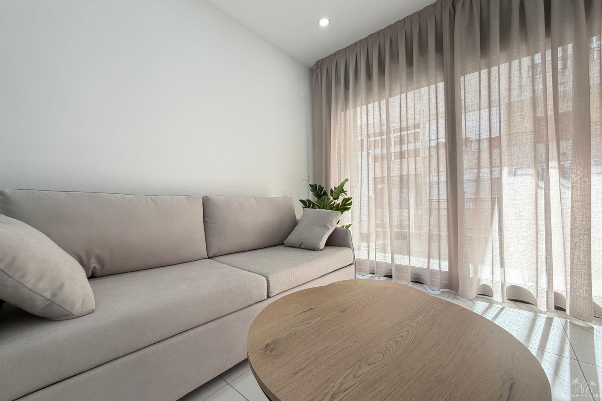 Resale - Apartments - Torrevieja - Estacion de autobuses