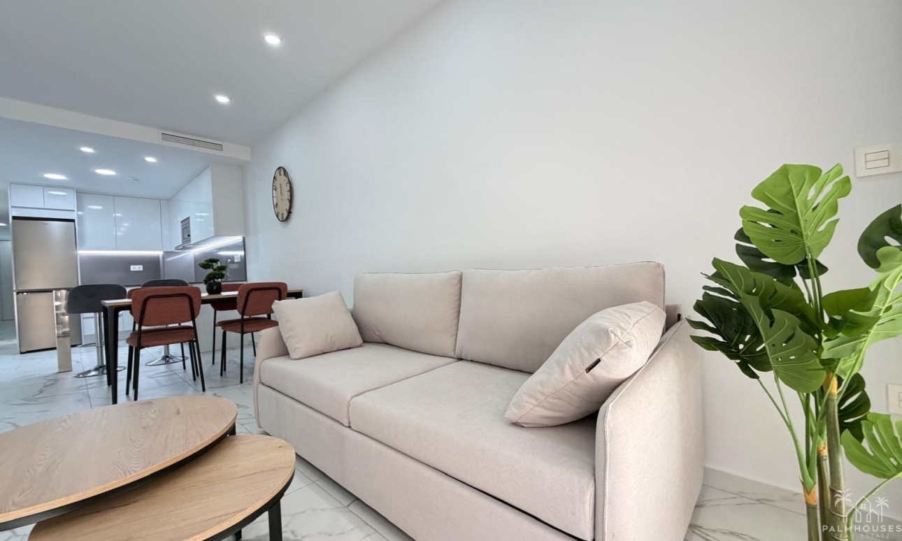 Resale - Apartments - Torrevieja - Estacion de autobuses