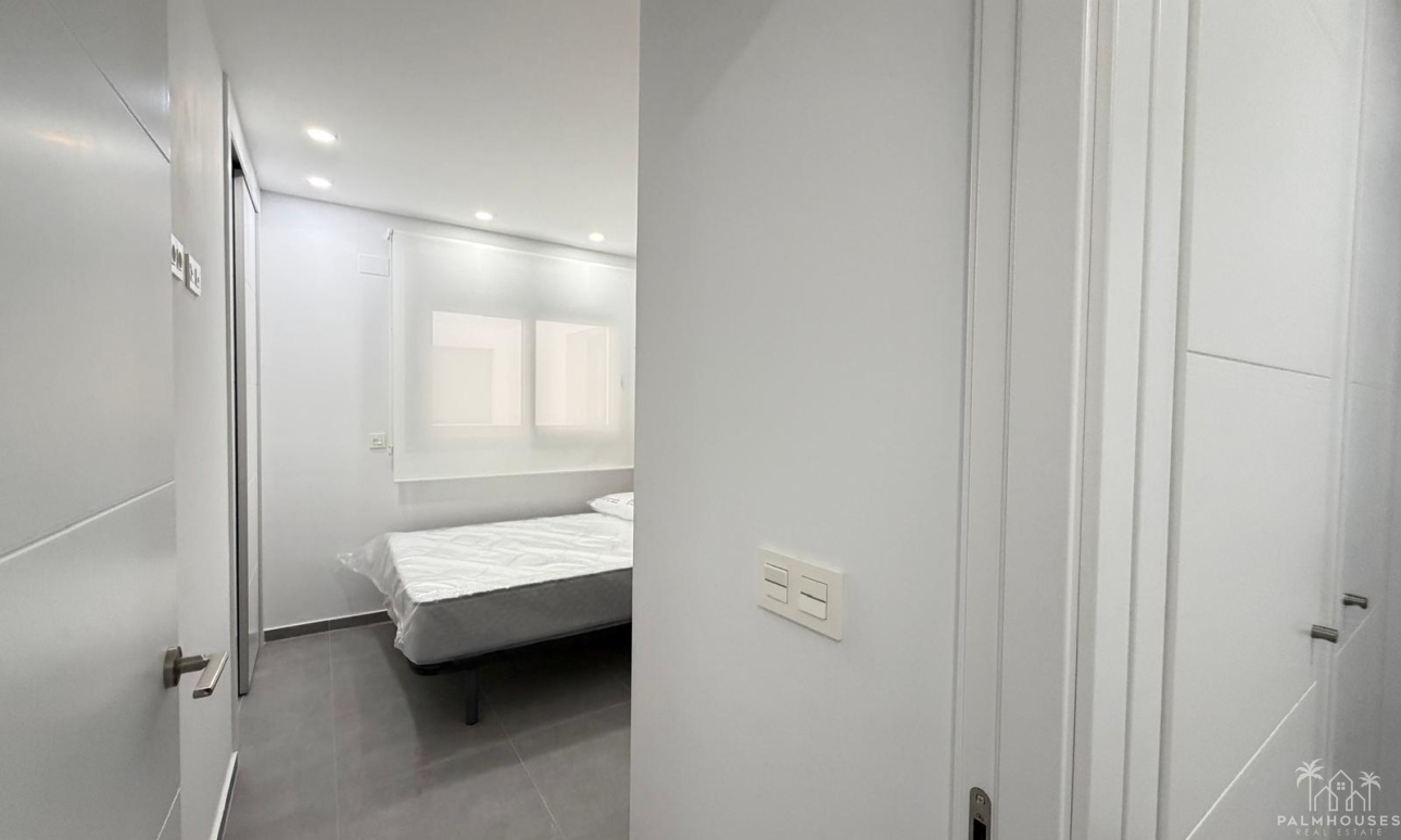 Resale - Apartments - Torrevieja - Estacion de autobuses