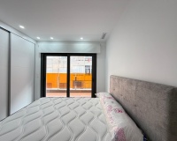 Resale - Apartments - Torrevieja - Estacion de autobuses