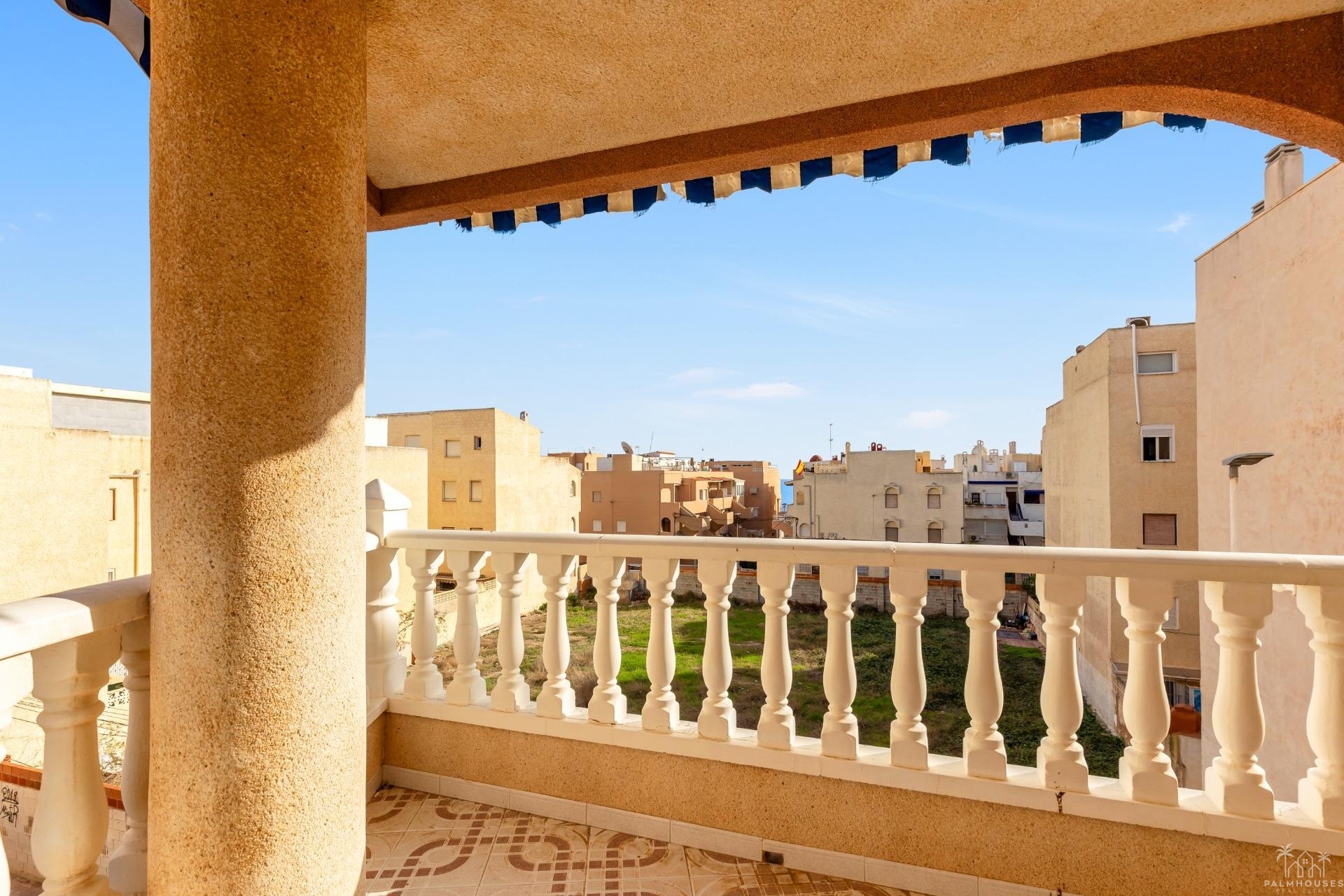 Resale - Apartments - Torrevieja - La Mata