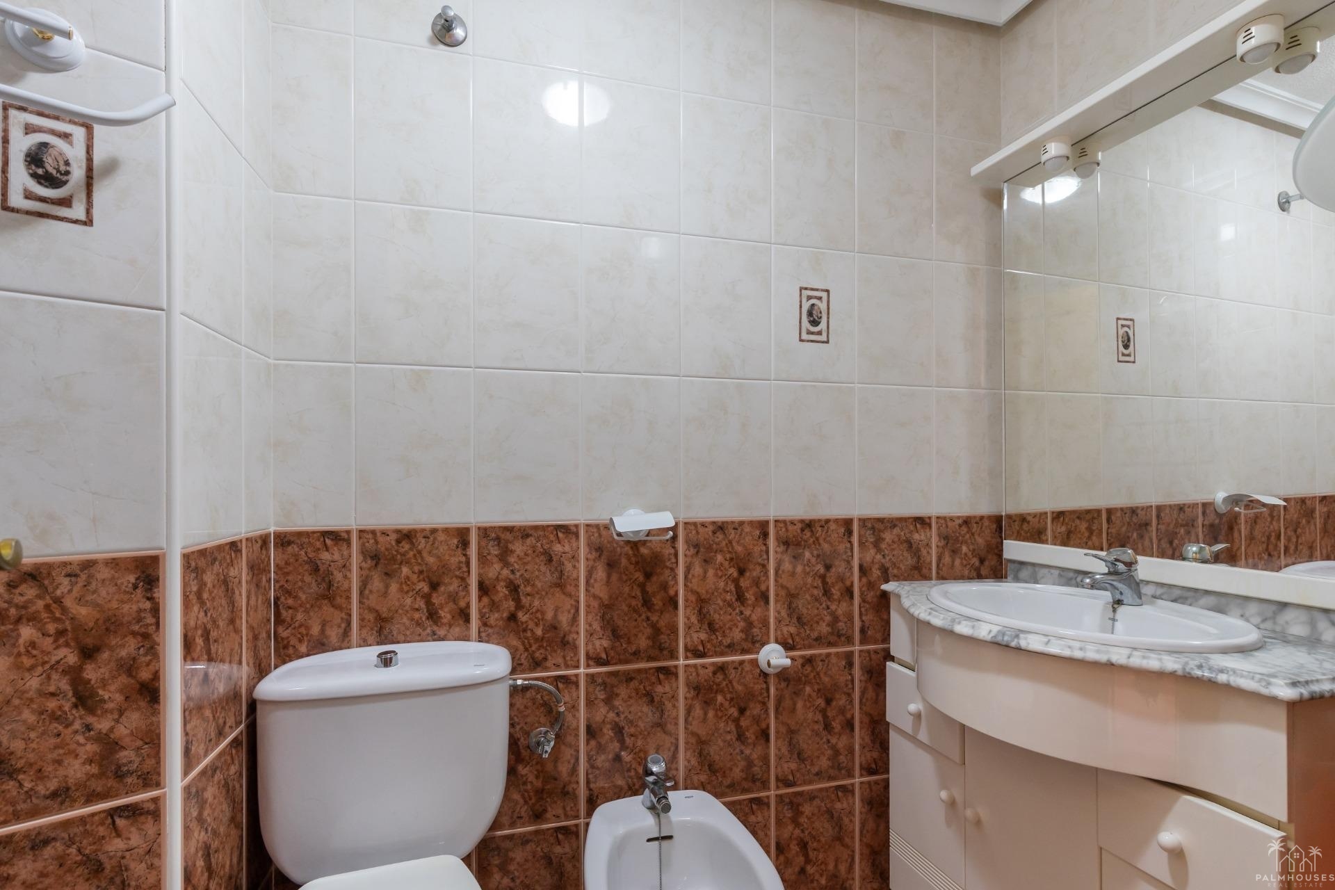 Resale - Apartments - Torrevieja - La Mata