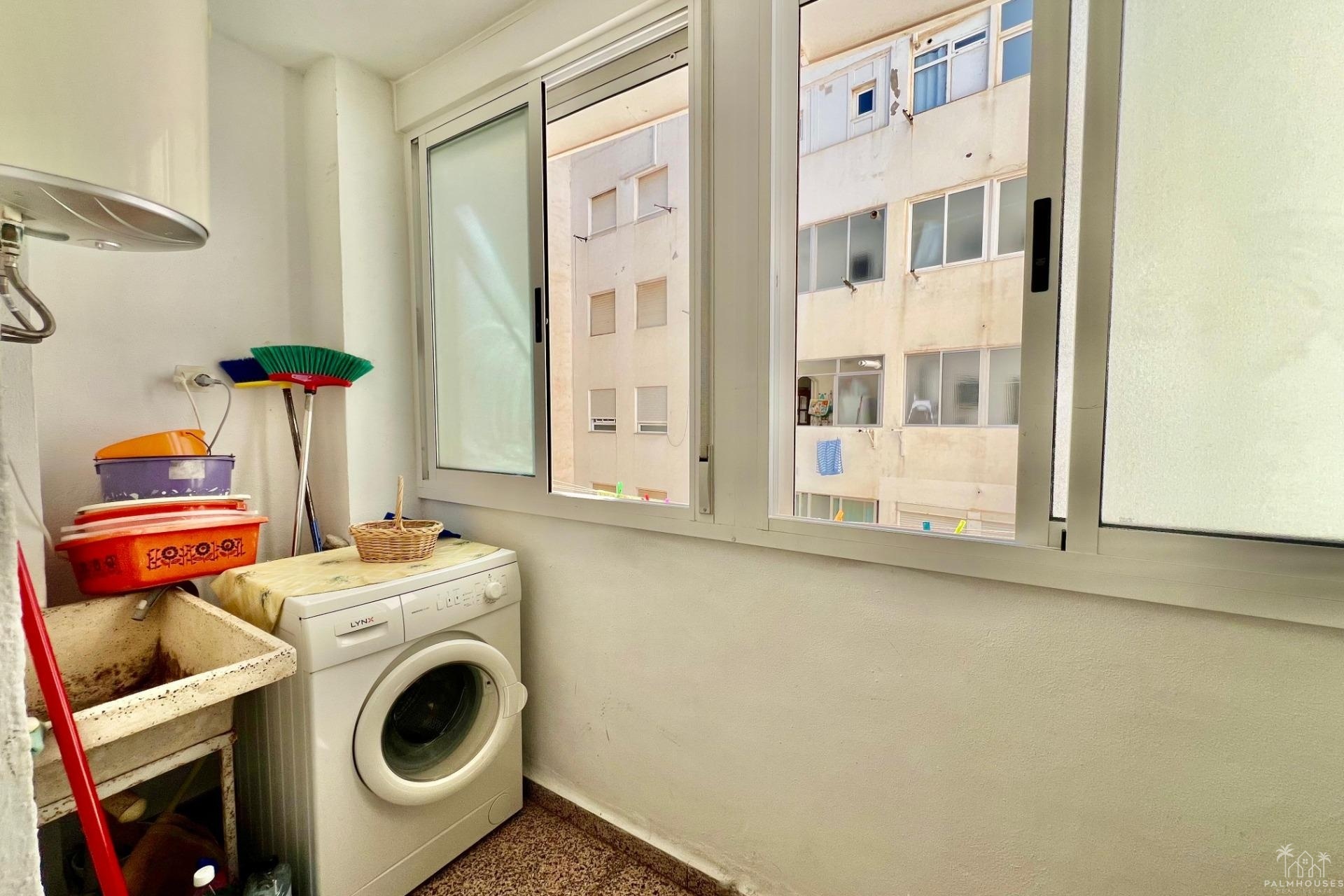 Resale - Apartments - Torrevieja - La Mata
