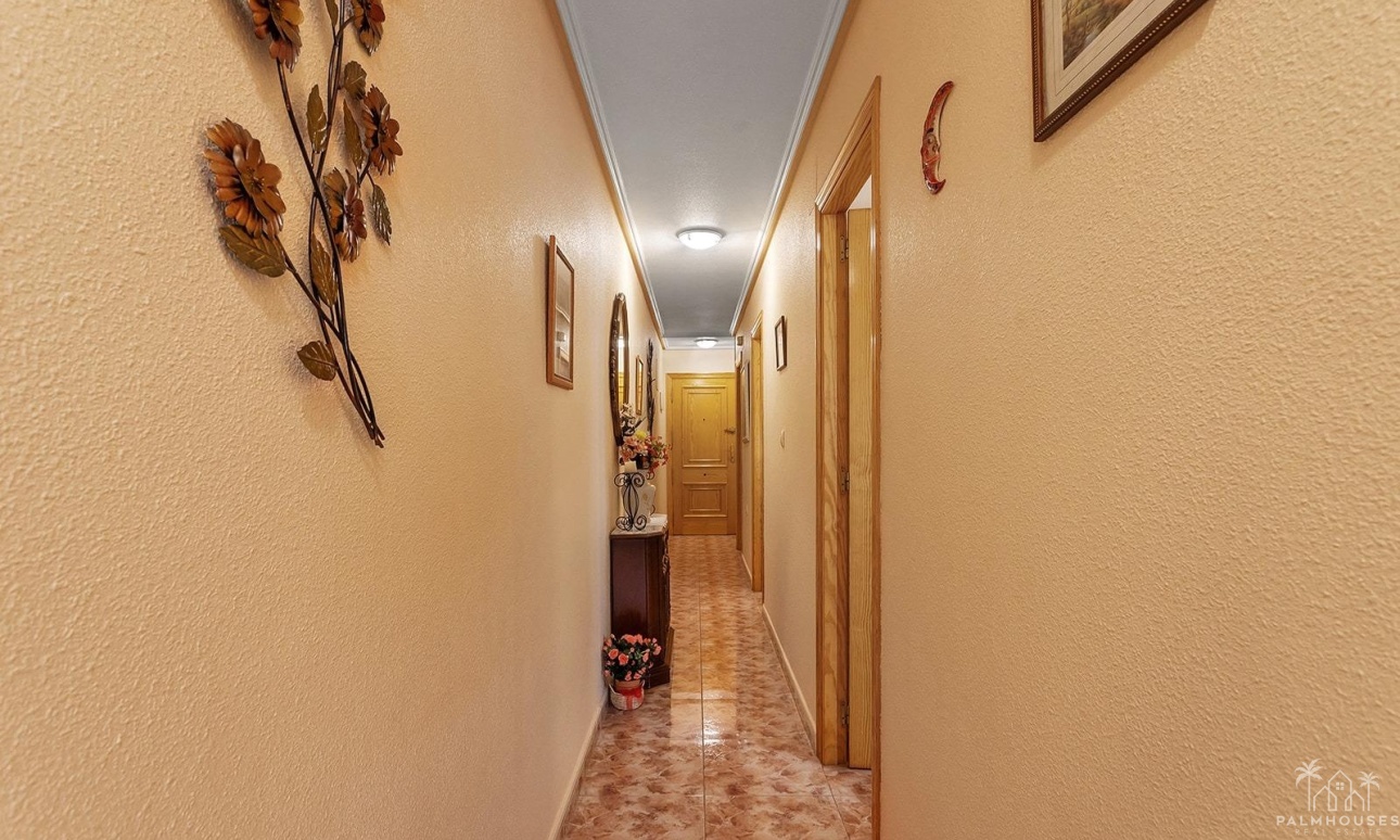 Resale - Apartments - Torrevieja - La Mata