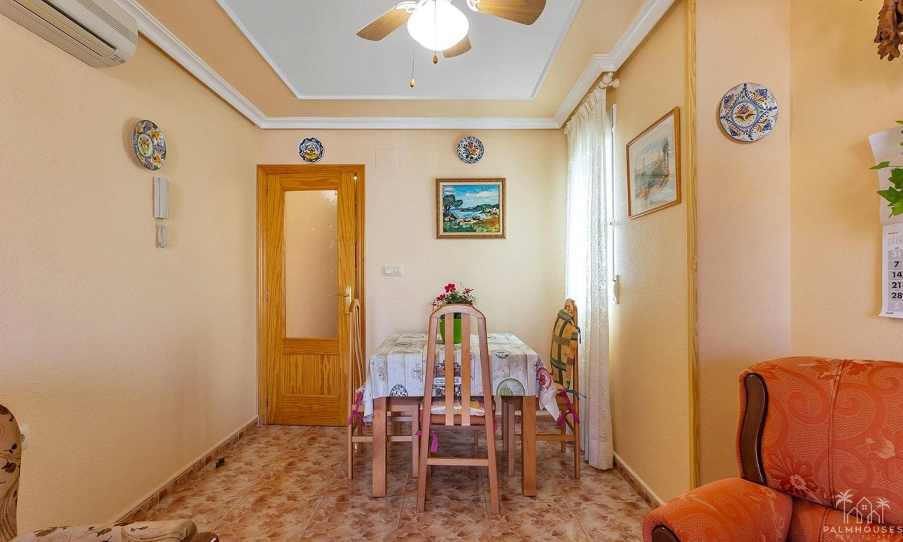 Resale - Apartments - Torrevieja - La Mata