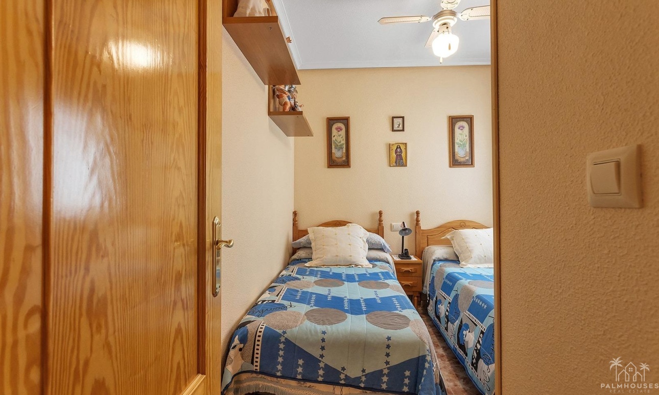 Resale - Apartments - Torrevieja - La Mata