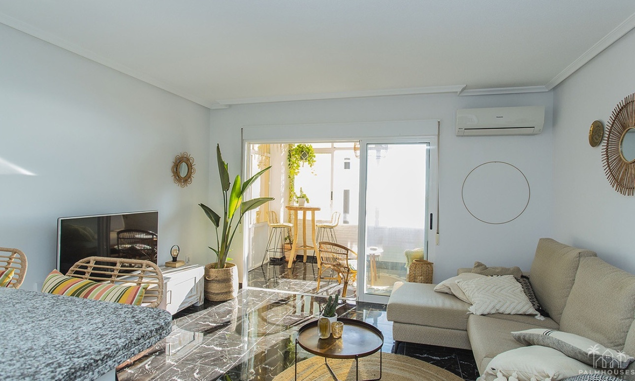 Resale - Apartments - Torrevieja - La Mata