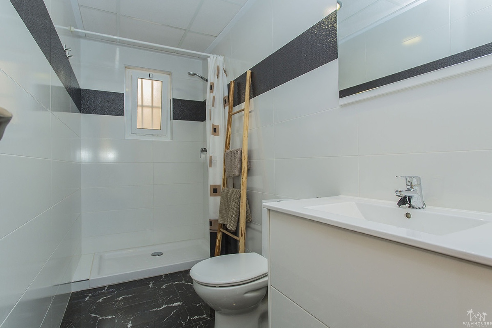 Resale - Apartments - Torrevieja - La Mata