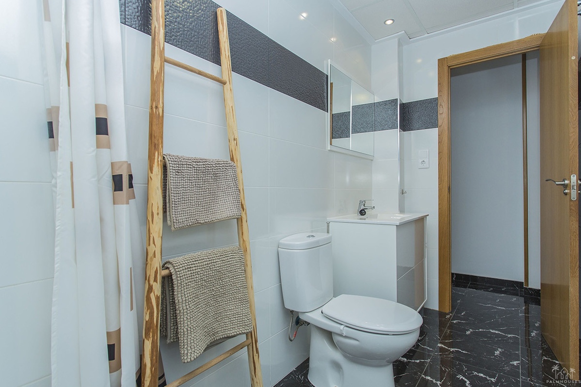 Resale - Apartments - Torrevieja - La Mata