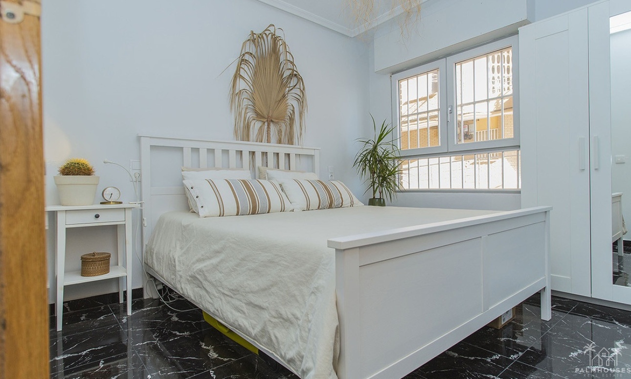 Resale - Apartments - Torrevieja - La Mata