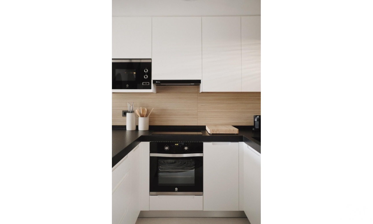 Resale - Apartments - Torrevieja - La Veleta